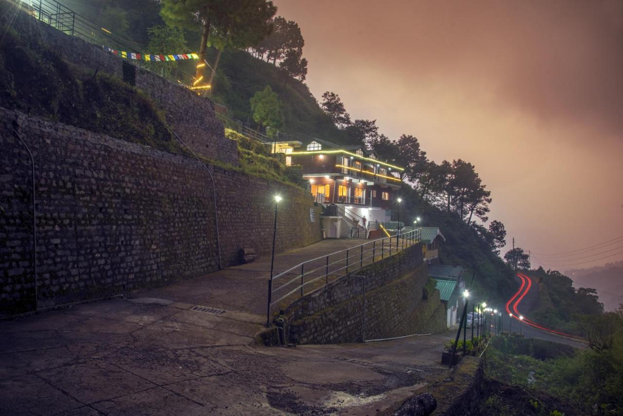 Safarmaina Resort Kasauli Dış mekan fotoğraf