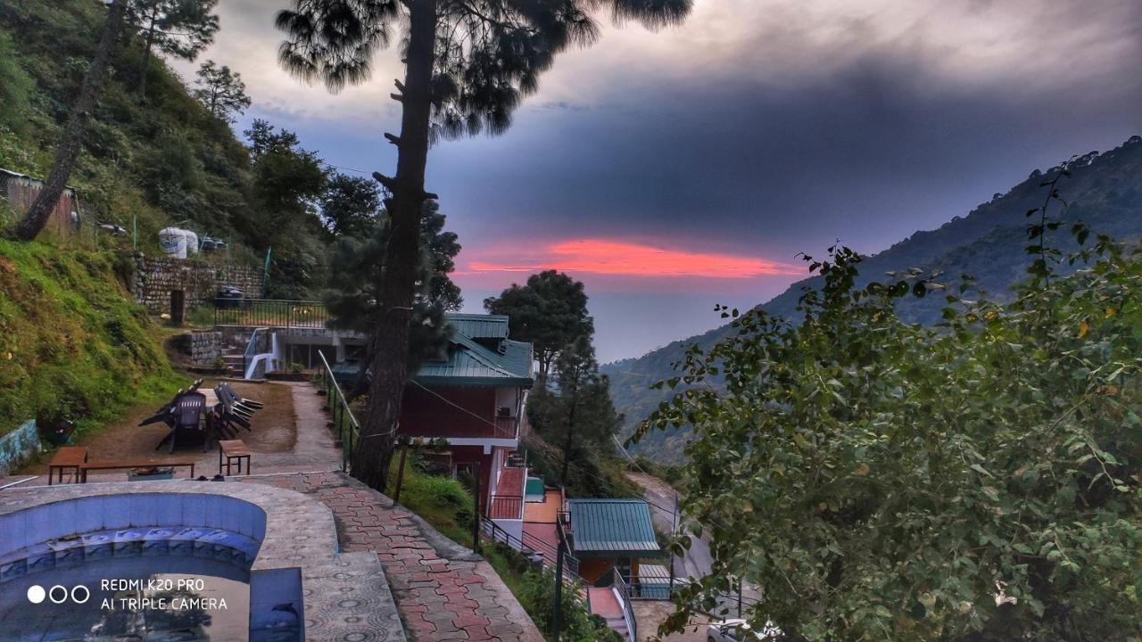 Safarmaina Resort Kasauli Dış mekan fotoğraf