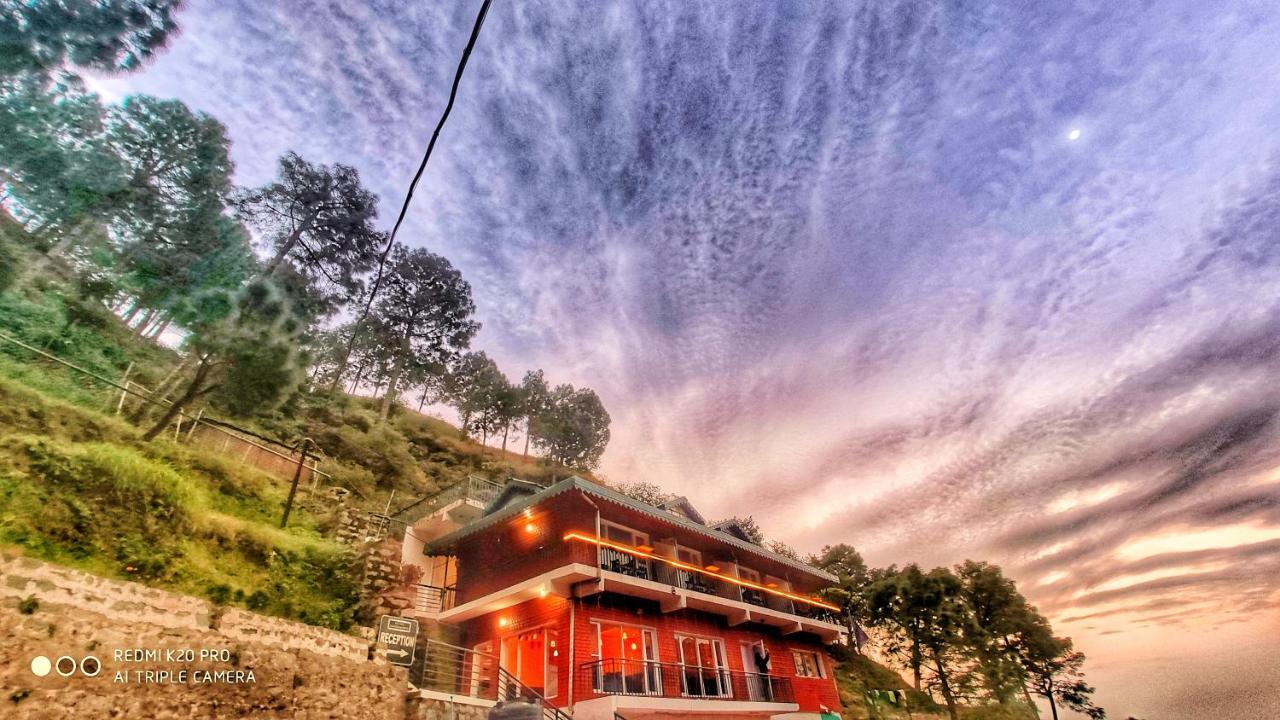 Safarmaina Resort Kasauli Dış mekan fotoğraf