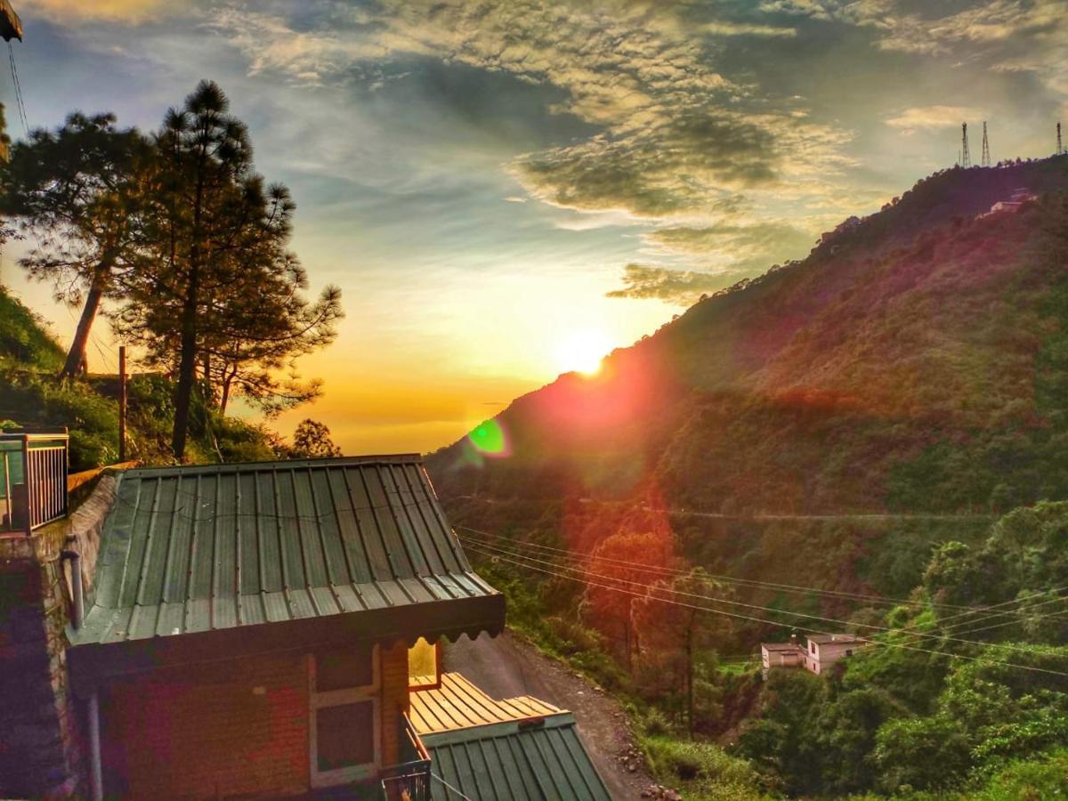 Safarmaina Resort Kasauli Dış mekan fotoğraf